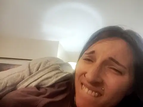 SmokeShow686 online show from March 8, 2:04 am