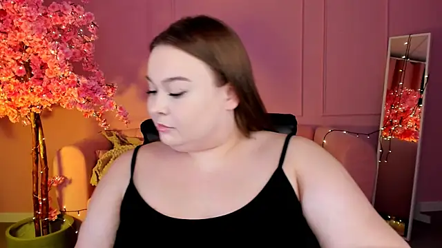 Snapshot of KimberlyMaran chatting on December 28, 12:13 pm KimberlyMaran online show from December 28, 12:13 pm