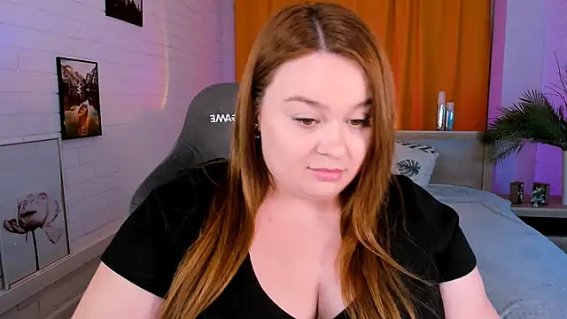 Snapshot of KimberlyMaran chatting on January 24, 12:10 pm KimberlyMaran online show from January 24, 12:10 pm