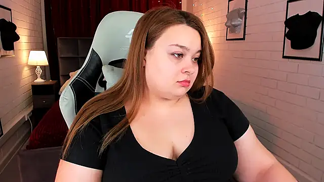 Snapshot of KimberlyMaran chatting on January 31, 9:05 am KimberlyMaran online show from January 31, 9:05 am