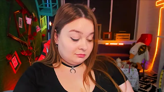 Snapshot of KimberlyMaran chatting on February 15, 3:17 pm KimberlyMaran online show from February 15, 3:17 pm