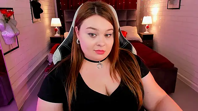 Snapshot of KimberlyMaran chatting on February 19, 3:16 pm KimberlyMaran online show from February 19, 3:16 pm