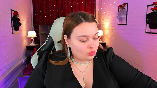 Snapshot of KimberlyMaran chatting on March 5, 9:16 am KimberlyMaran online show from March 5, 9:16 am