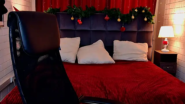 Snapshot of KimberlyMaran chatting on January 15, 5:38 pm KimberlyMaran online show from January 15, 5:38 pm