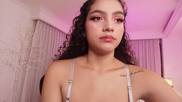 anahi curlie1 online show from February 2, 11:51 am