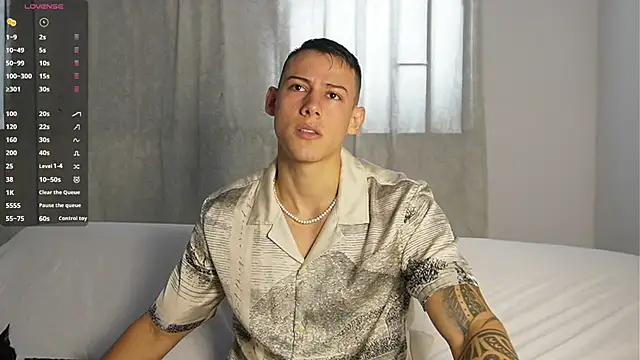 Muscle King Cum online show from November 25, 2:50 pm