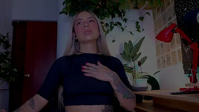 Yeriawaddell  online show from November 24, 1:05 am