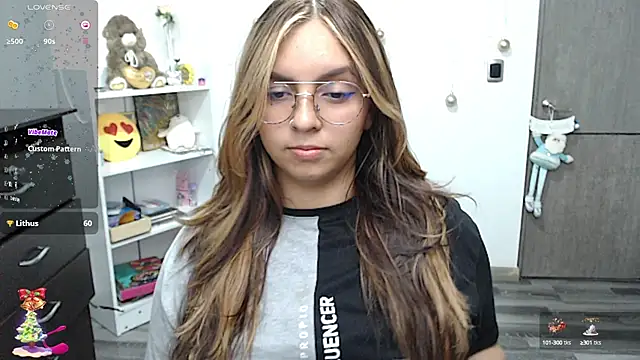 Valery7rose  online show from December 15, 9:53 pm