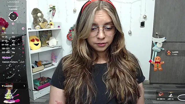 Valery7rose  online show from December 22, 10:25 pm