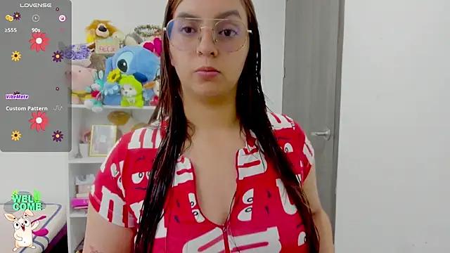 Snapshot of Valery7rose_ chatting on May 25, 4:13 pm Valery7rose online show from May 25, 4:13 pm