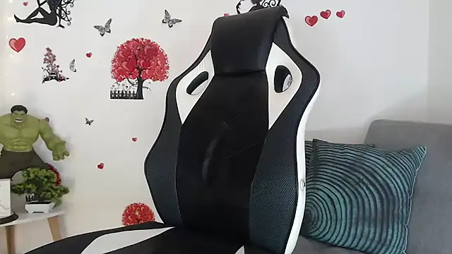 Snapshot of Angel_bran chatting on September 11, 5:24 pm Angel bran online show from September 11, 5:24 pm