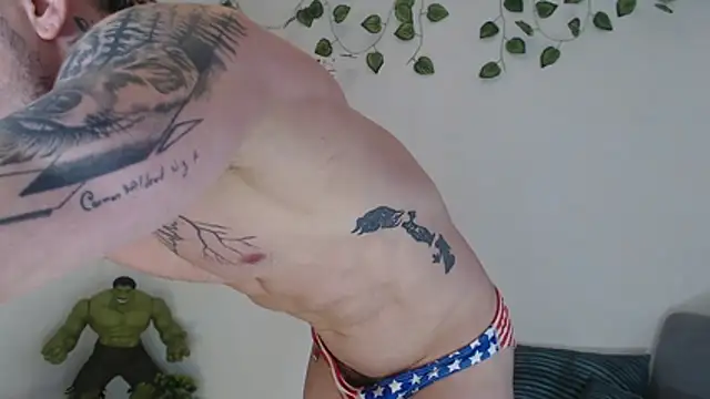 Snapshot of Angel_bran chatting on October 25, 7:08 pm Angel bran online show from October 25, 7:08 pm