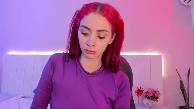 Snapshot of CAMILLEN_PETTID chatting on November 7, 10:32 pm CAMILLEN PETTID online show from November 7, 10:32 pm