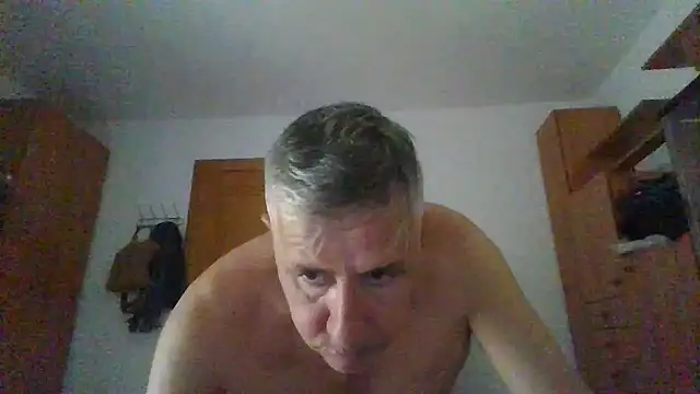 Snapshot of parejamlga58 chatting on October 24, 1:18 pm parejamlga58 online show from October 24, 1:18 pm