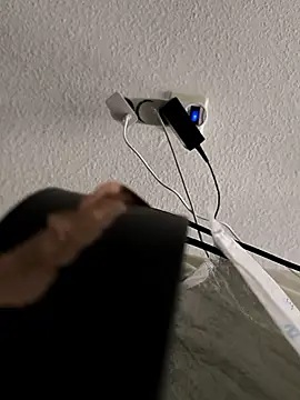 Snapshot of parejamlga58 chatting on November 10, 3:00 pm parejamlga58 online show from November 10, 3:00 pm