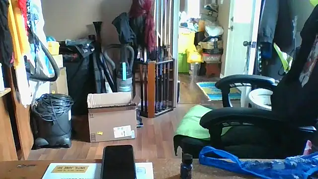 Snapshot of Daremeknot chatting on May 22, 1:17 pm Daremeknot online show from May 22, 1:17 pm
