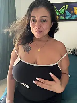 MrsFoucher online show from December 8, 5:55 pm