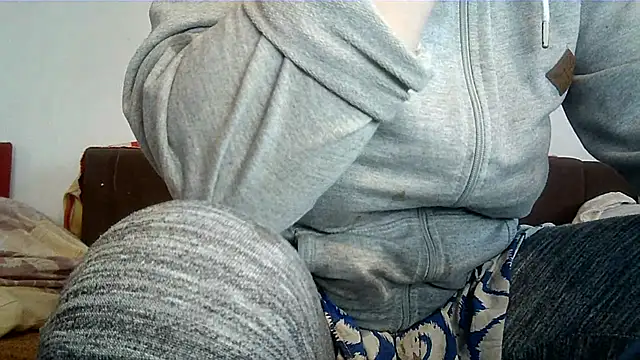 Snapshot of Lucinka1 chatting on February 15, 3:50 pm Lucinka1 online show from February 15, 3:50 pm