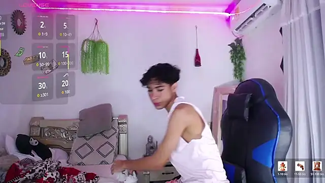 huge armound online show from February 4, 10:36 pm