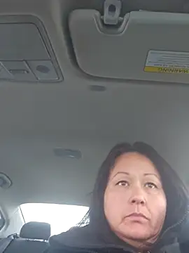 sweetkitty111 online show from February 5, 10:25 pm