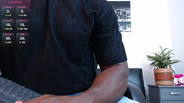 RyanJackson  online show from March 26, 5:51 pm