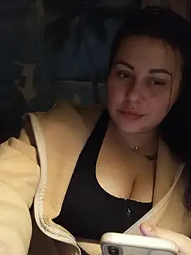 DaisyStreet online show from January 7, 7:38 pm