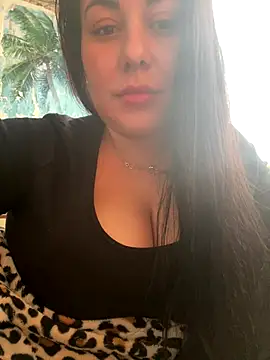 DaisyStreet online show from December 19, 8:10 am