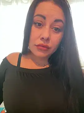 DaisyStreet online show from February 15, 11:52 am