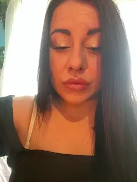 DaisyStreet online show from April 3, 8:45 am