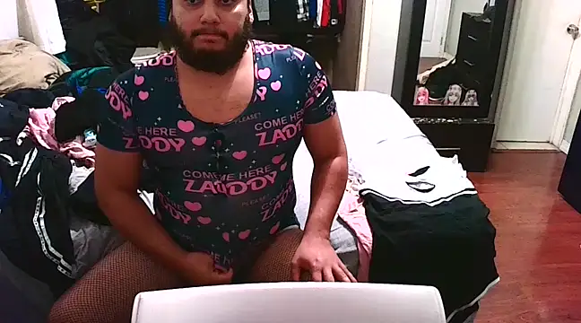 Snapshot of babykayla972 chatting on January 20, 8:09 am babykayla972 online show from January 20, 8:09 am