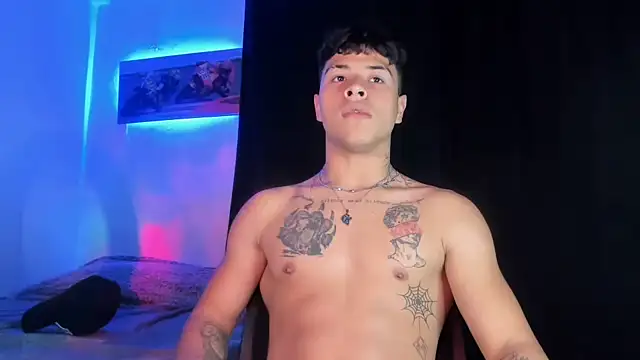 Snapshot of Dominic_Biker__ chatting on January 2, 5:35 am Dominic Biker online show from January 2, 5:35 am