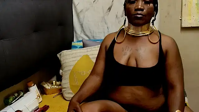 Brunettedevon33 online show from September 23, 9:07 pm