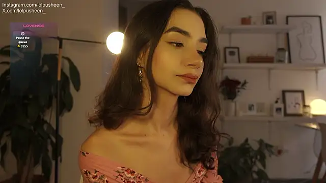 JulietteDee online show from February 2, 9:57 pm