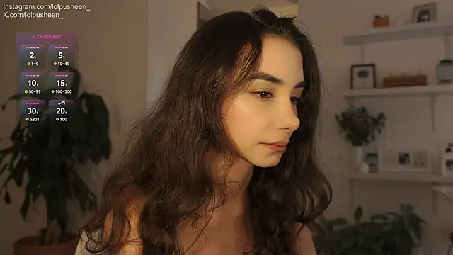 JulietteDee online show from March 19, 9:08 pm