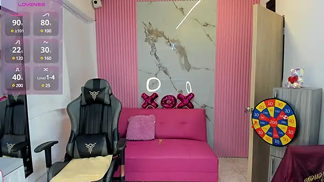 Snapshot of lia_16 chatting on January 23, 4:09 am lia 16 online show from January 23, 4:09 am