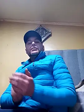 TrainedFinder5 online show from October 2, 4:41 am