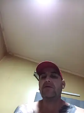 TrainedFinder5 online show from April 8, 1:27 am