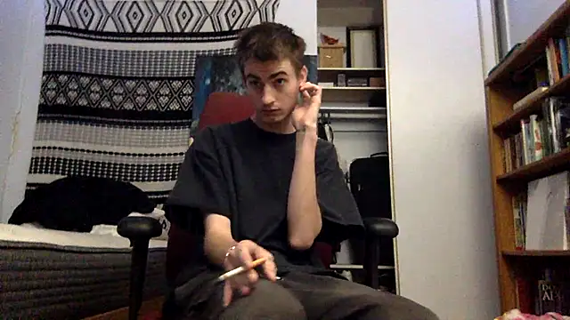 spicylaboi online show from December 2, 10:09 am