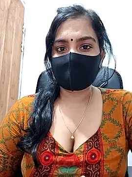 Snapshot of Ritusri_Dotta chatting on January 1, 5:44 pm Ritusri Dotta online show from January 1, 5:44 pm