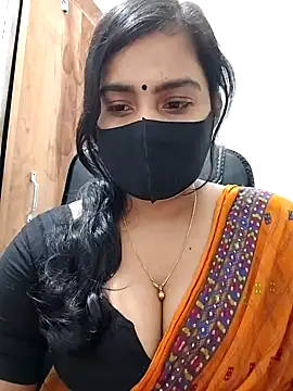 Snapshot of Ritusri_Dotta chatting on February 7, 9:48 pm Ritusri Dotta online show from February 7, 9:48 pm