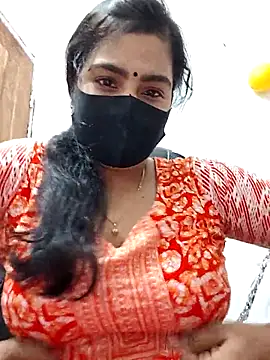 Snapshot of Ritusri_Dotta chatting on February 18, 4:37 pm Ritusri Dotta online show from February 18, 4:37 pm