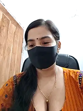 Snapshot of Ritusri_Dotta chatting on February 25, 6:42 pm Ritusri Dotta online show from February 25, 6:42 pm