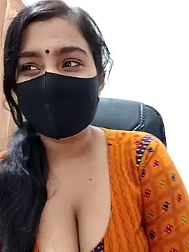 Snapshot of Ritusri_Dotta chatting on February 28, 3:59 pm Ritusri Dotta online show from February 28, 3:59 pm