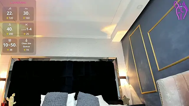 NikkySmiith online show from February 21, 6:59 pm