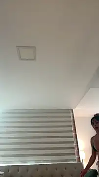 Alison Diaz17 online show from April 11, 10:03 pm