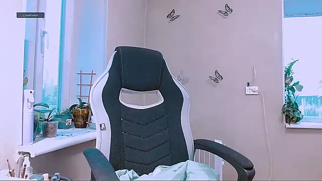 RosaJil online show from February 12, 3:07 pm