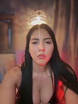 Snapshot of MarianaBenz chatting on February 7, 11:34 pm MarianaBenz online show from February 7, 11:34 pm