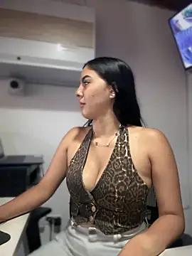 Snapshot of MarianaBenz chatting on September 23, 11:35 am MarianaBenz online show from September 23, 11:35 am