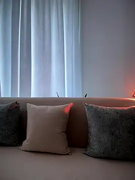 Snapshot of MarianaBenz chatting on October 7, 10:29 pm MarianaBenz online show from October 7, 10:29 pm