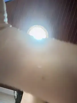 Snapshot of MarianaBenz chatting on October 22, 11:04 pm MarianaBenz online show from October 22, 11:04 pm